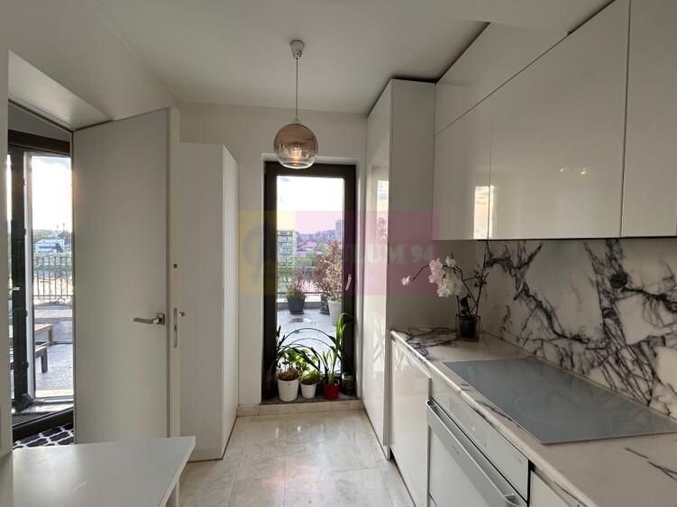 Vanzare ap. 3 cam. cu vedere panoramica pe malul lacului Plumbuita